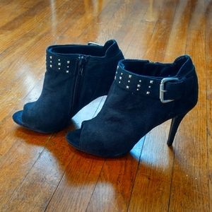 Black heels